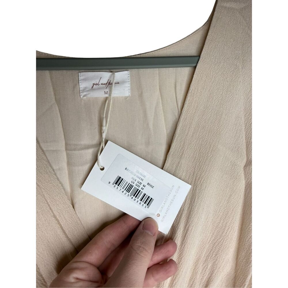 Girl And The Sun Bayview Dress in Beige Size Medium NWT - Picture 7 of 8